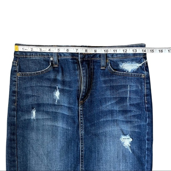 JustBlack Denim Pencil Skirt Distressed LIKE NEW - Picture 6 of 8